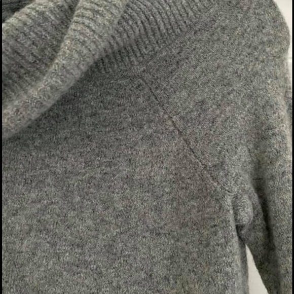 JCREW grey sweater - Picture 2 of 2